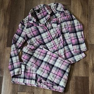 Nautica Pink and Purple Plaid Soft Pajama Set small